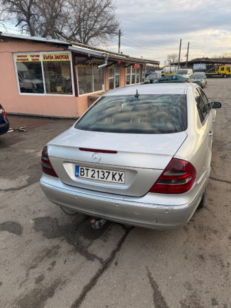Mercedes-Benz E 220 2.2cdi