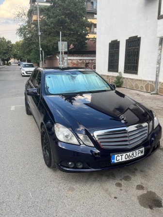 Mercedes-Benz E 200