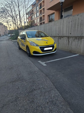 Peugeot 208 1.6 hdi adblue