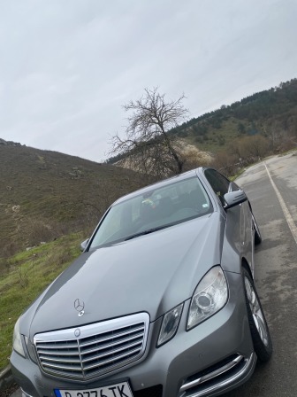 Mercedes-Benz E 220 2.2 CDI