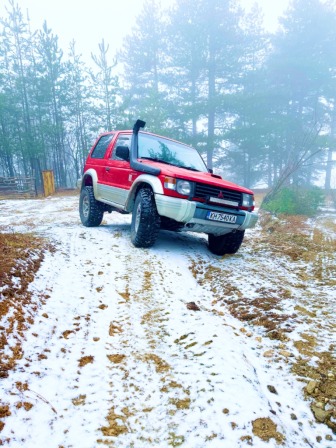 Mitsubishi Pajero 2.5 99кс
