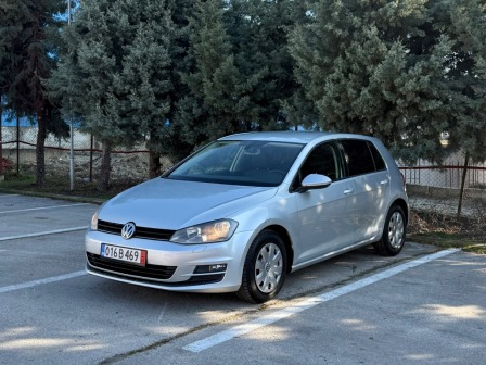VW Golf 161,000km