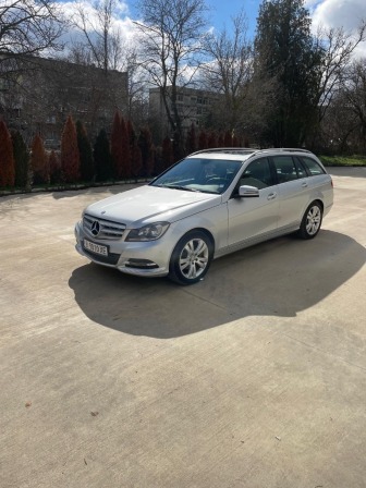 Mercedes-Benz C 220