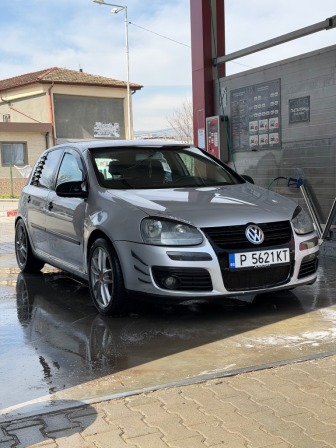 VW Golf 1.6