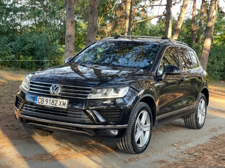 VW Touareg 3.0 TDI R-Line
