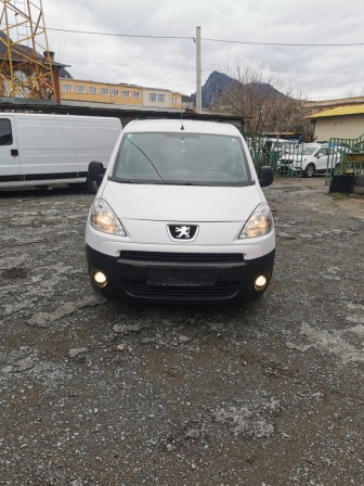 Peugeot Partner 1.6 Hdi 3 места