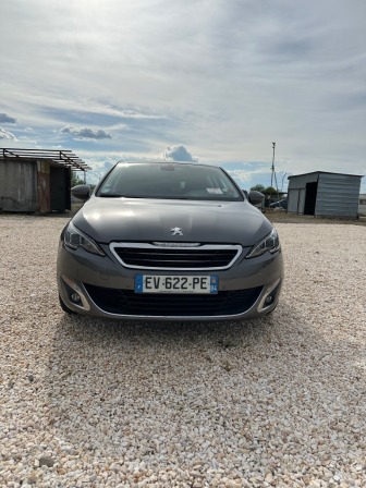 Peugeot 308 1.2ALLURE TURBO