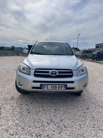 Toyota RAV 4 2.2 D4D