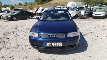Audi A3 1.6i АВТОМАТИК