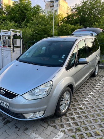 Ford Galaxy 2.0i Chia