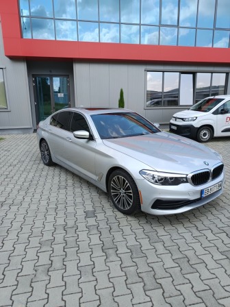 BMW 530 530i/X drive/