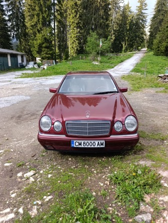 Mercedes-Benz E