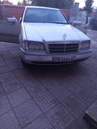 Mercedes-Benz C 200