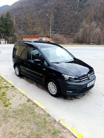 VW Caddy 2.0tdi