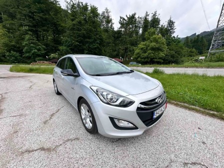 Hyundai i30 1.6 crdi/128/CH