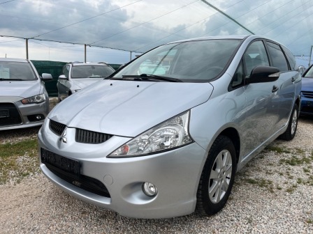 Mitsubishi Grandis 2.4