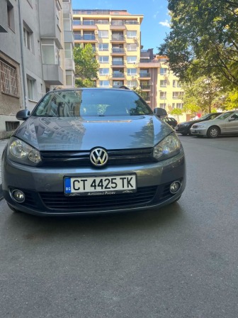 VW Golf 1.6