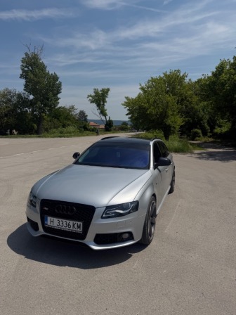 Audi A4 Avant 2.0TDI S line