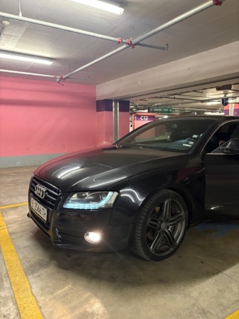 Audi A5 2.7