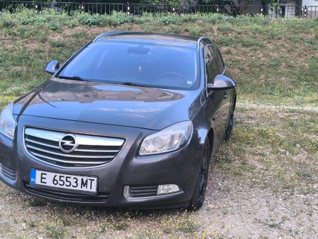 Opel Insignia 2.0T 220к.с.4х4