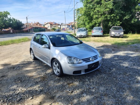 VW Golf 1.9TDI 127307км