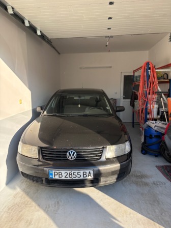 VW Passat