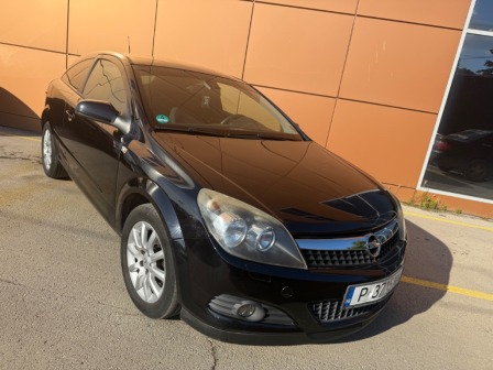 Opel Astra 1.6i 116кс