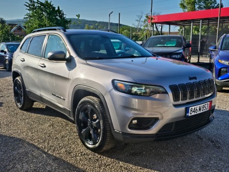 Jeep Cherokee 2.4i/4x4/Авт.