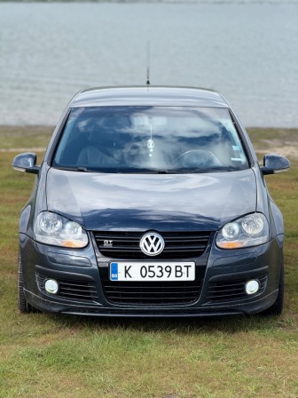 VW Golf