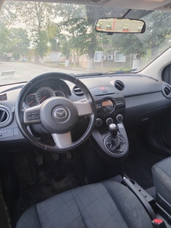 Mazda 2 1.3 i