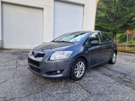 Toyota Auris 2.0D4D 126k.c.