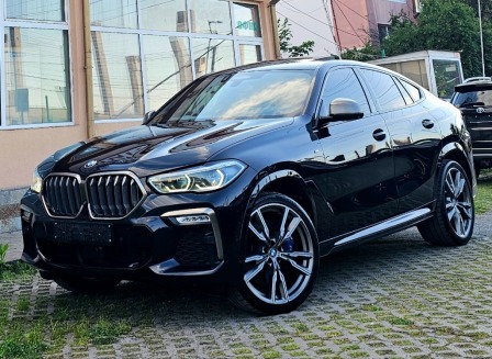 BMW X6 M50i Swarovski
