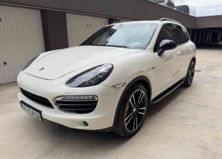 Porsche Cayenne 3.0D GTS