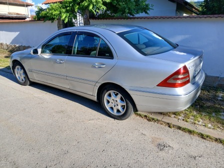 Mercedes-Benz C 220 2.2cdi