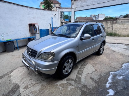 Mercedes-Benz ML 270 4x4