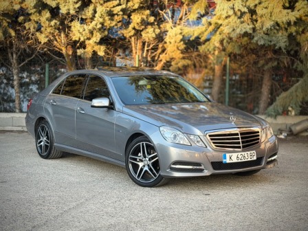 Mercedes-Benz E 220
