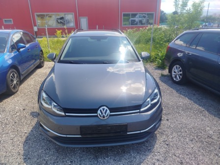 VW Golf