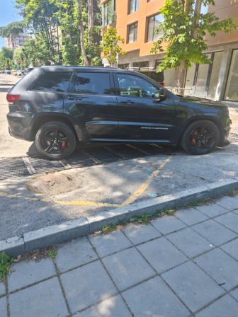 Jeep Grand Cherokee SRT