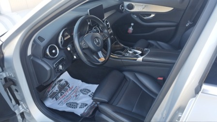 Mercedes-Benz C 220 4МATIC 80350км.