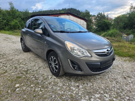 Opel Corsa 1.4 i