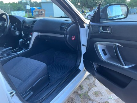 Subaru Legacy 2.0 i