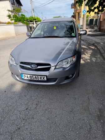Subaru Legacy 2.0i, AWD