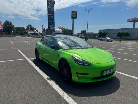 Tesla Model 3 Long Range