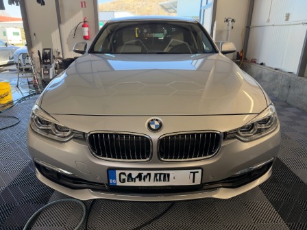 BMW 330 2.0i Facelift