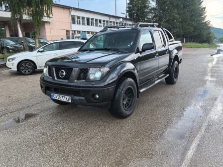 Nissan Navara 2.5 170кс