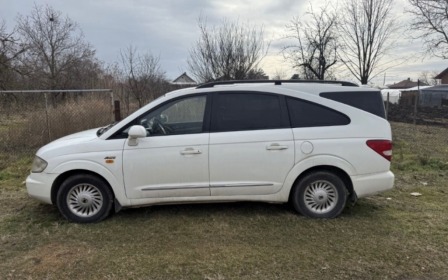 Ssangyong Rodius