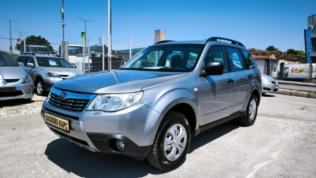 Subaru Forester 2.0i
