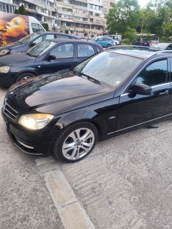 Mercedes-Benz C 220