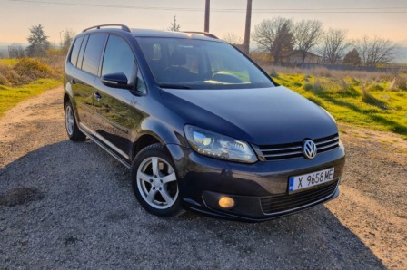 VW Touran 2.0 TDI AUTO