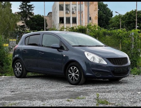 Opel Corsa 1.2 Климатик